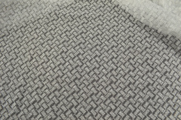 Szeroki haftowany materiał 1,5m x 1m