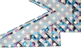 Duże haftowane aplikacje