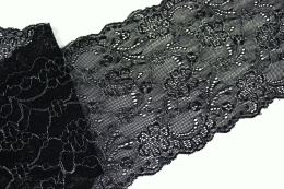 Czarna elastyczna koronka z kontrastowym białym wzorem,stylowa, miękka, idealna do szycia 0,5mb