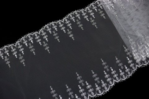 Śnieżnobiały haft, koronka z gipiurą, delikatna koronka 0,5mb