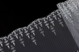 Śnieżnobiały haft, koronka z gipiurą, delikatna koronka 0,5mb