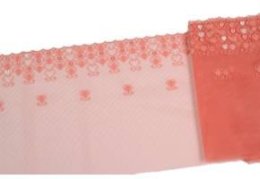 Różowy stabilny haft w serduszka