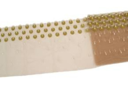 Haft na stabilnym beżowym tiulu 0,5mb