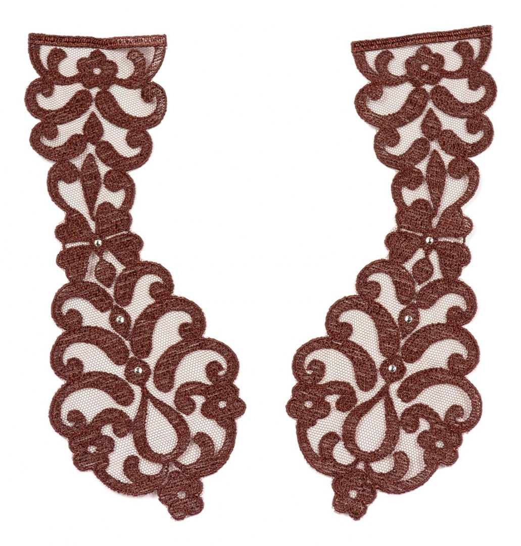 Embroidered appliques with grains