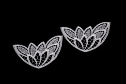 Śnieżnobiałe naszywki/ aplikacje, ślub, komunia, chrzest 2szt.