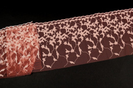 Stabilny haft przydymiony róż