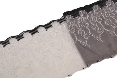 Stretch Embroidered lace on tulle