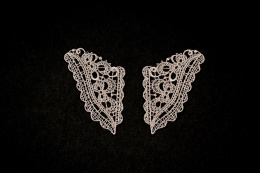 Popielate aplikacje gipiurowe pary