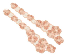 Pudrowo różowe aplikacje, naszywki w kwiaty pary