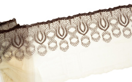 Stabilny haft na tiulu wykończony gipiurą 0,5m