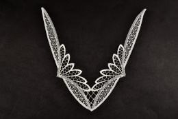 Ciekawa aplikacja gipiurowa 1szt.