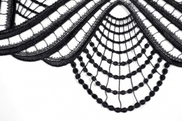 Czarna aplikacja gipiurowa