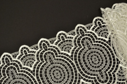 Piękna koronka gipiurowa, suknia ślubna, chrzest 0,5mb