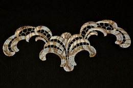 Białobeżowe aplikacje, naszywki 2szt.