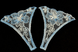 Błękitne aplikacje haftowane 2szt.