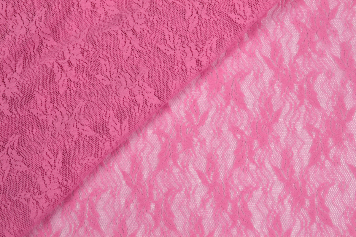 Stretch pink material 1mb x 2,1m