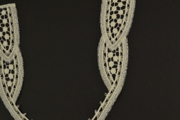 Śmietankowa bawełniana aplikacja/ naszywka 1szt.