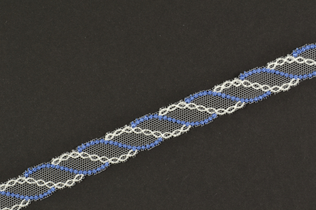 Wąski haft biało niebieski 1,2mb