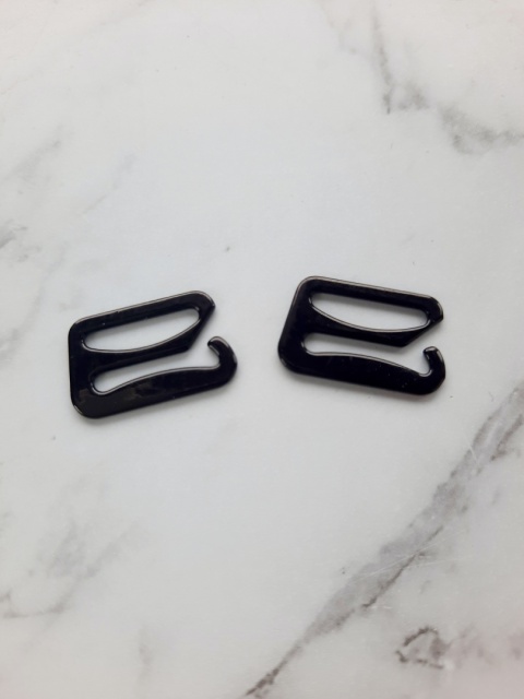 Zaczepy metalowe czarne 18mm