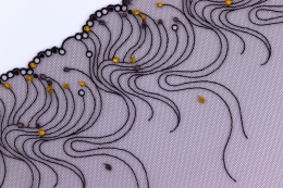 Brązowy stabilny haft na tiulu 0,6mb