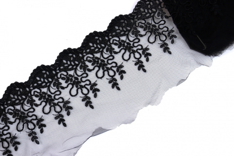 Lace on black color on tulle 1mb
