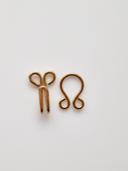 Golden color metal clasps, set of hooks and eyes