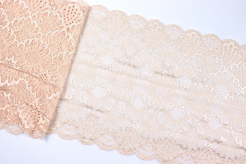 Stretch lace on peach color 1mb