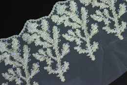 Elastyczny haft błękity tiul 0,6mb