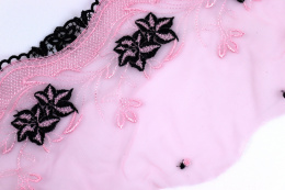 Śliczny różowy, elastyczny haft 0,5mb