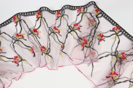 Haft na stabilnym tiulu jasnyróż 0,5mb