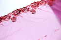 Szeroki elastyczny haft na tiulu, różówy 1mb