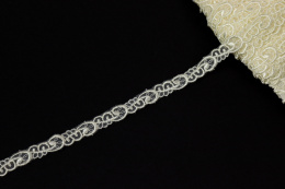 Wąski elastyczny haft kość słoniowa 0,5mb
