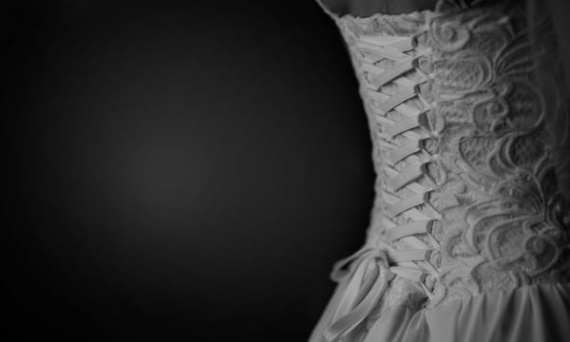 Uszycie pierwszego gorsetu pod biust - Poradnik dla początkujących